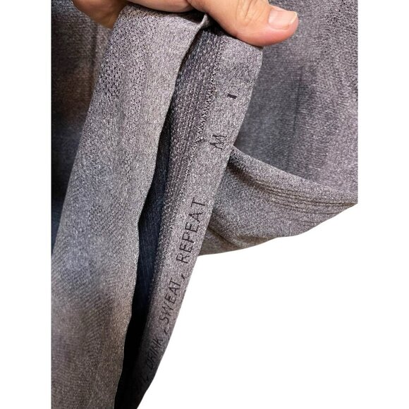 Lululemon Vent Tech Shirt Heathered Purple Men’s Size M Active Gym Athletic - Picture 3 of 6